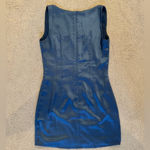 MORE TO COME Dress - Picture 2 of 3